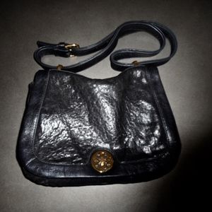 authentic black pebbled leather Tory Burch purse